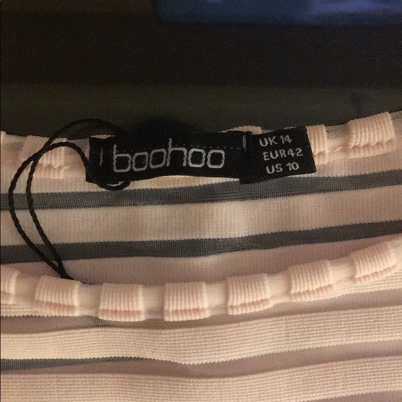 Boohoo Light Pink Crop Top - Picture 3 of 4